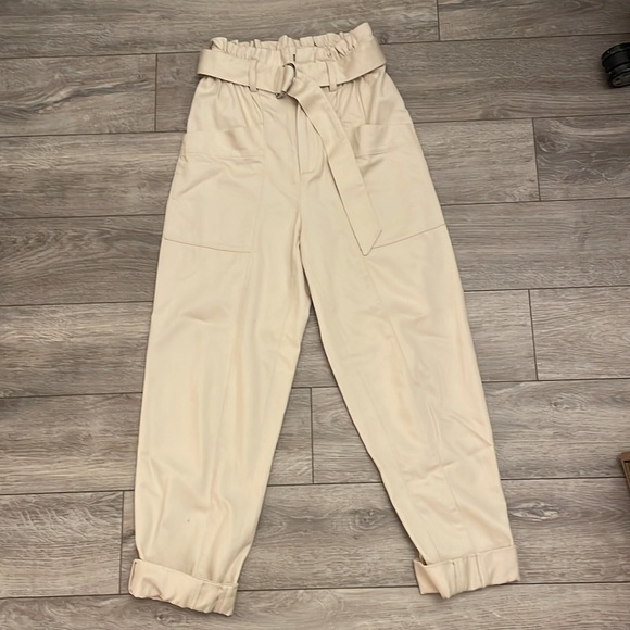 &Other Stories Cream Relaxed Paperbag Waist Trousers EU32/US0 - Picture 2 of 5